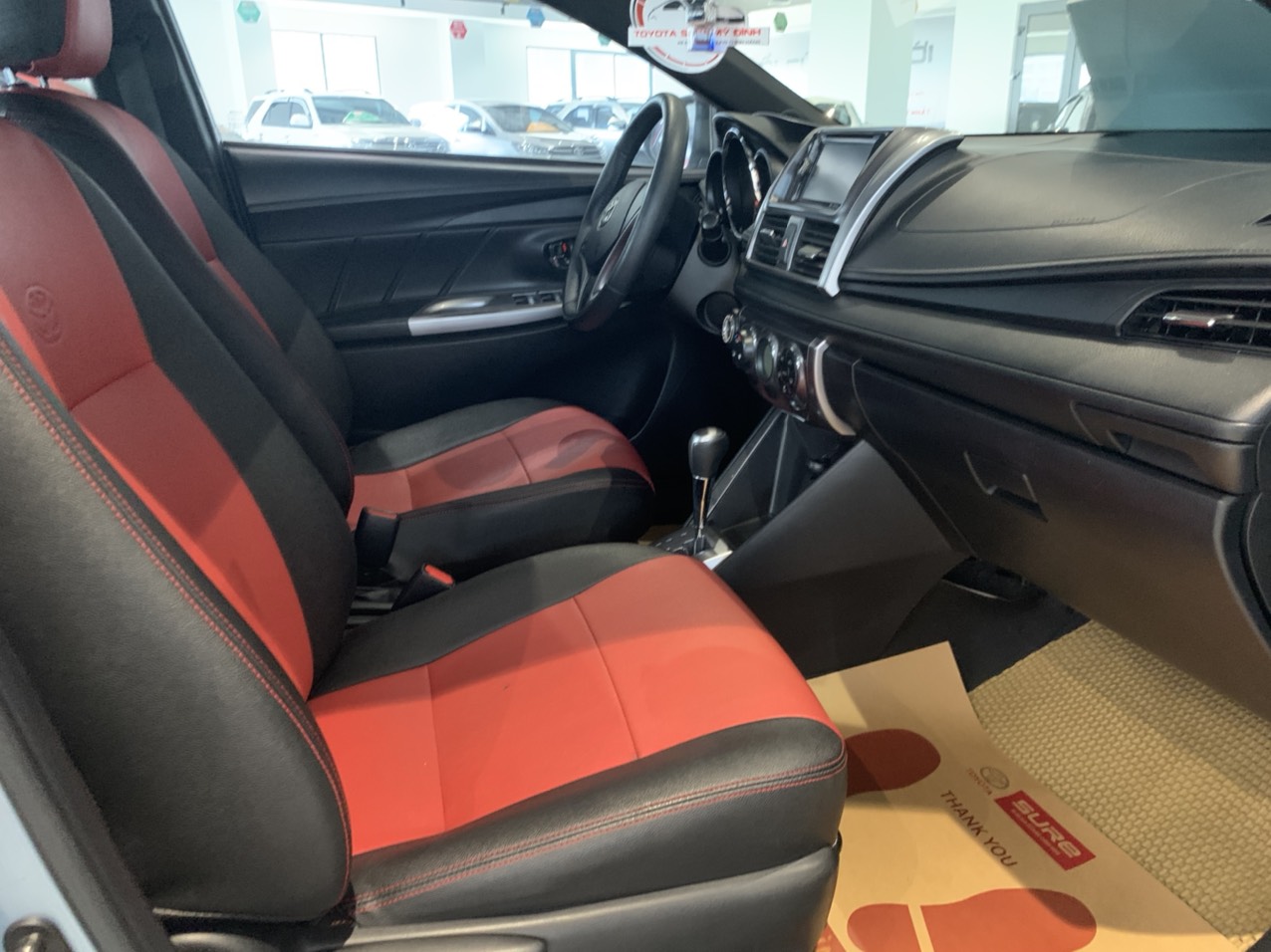 /Upload/xe-cu/yaris/112yg15xanh/z2810737393490_1032acb40b7f75b24d3f374d334b1bc3.jpg