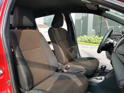 /Upload/xe-cu/yaris/yaris-13g-at-2014-5.jpg