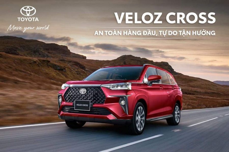 Toyota Veloz Cross màu đỏ