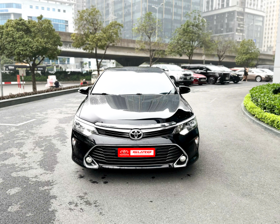 TOYOTA CAMRY 2.5Q 2017 - ĐEN