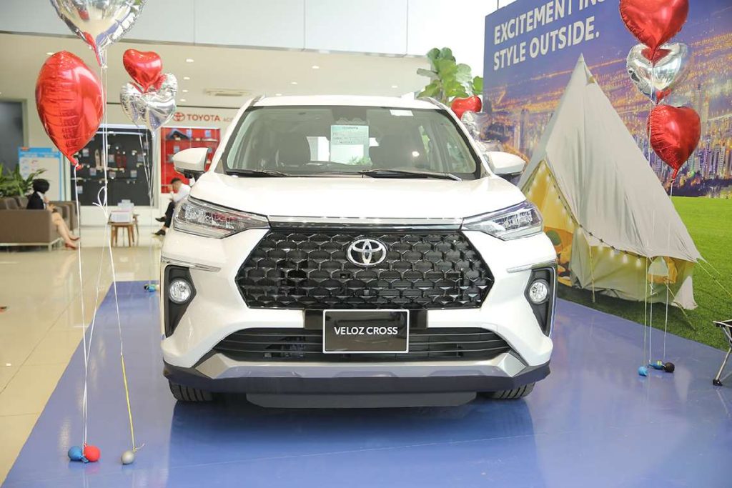 Trong tháng 10 năm 2025 Toyota Mỹ Đình khuyến mãi mua xe Veloz