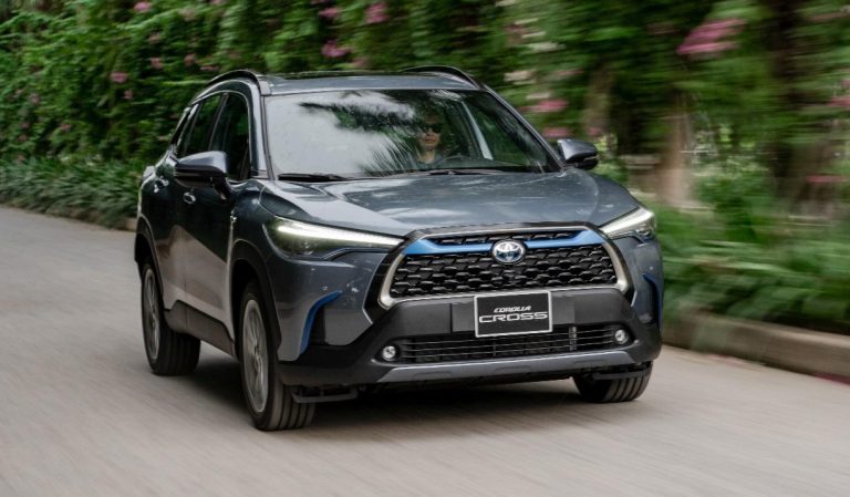 Toyota Corolla Cross Hybrid 2024 Ưu điểm nổi bật, giá bán và thông tin xe chi tiết