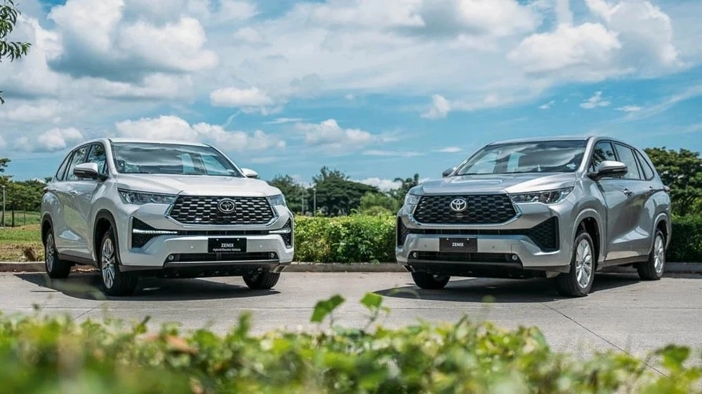 Innova Cross 2024