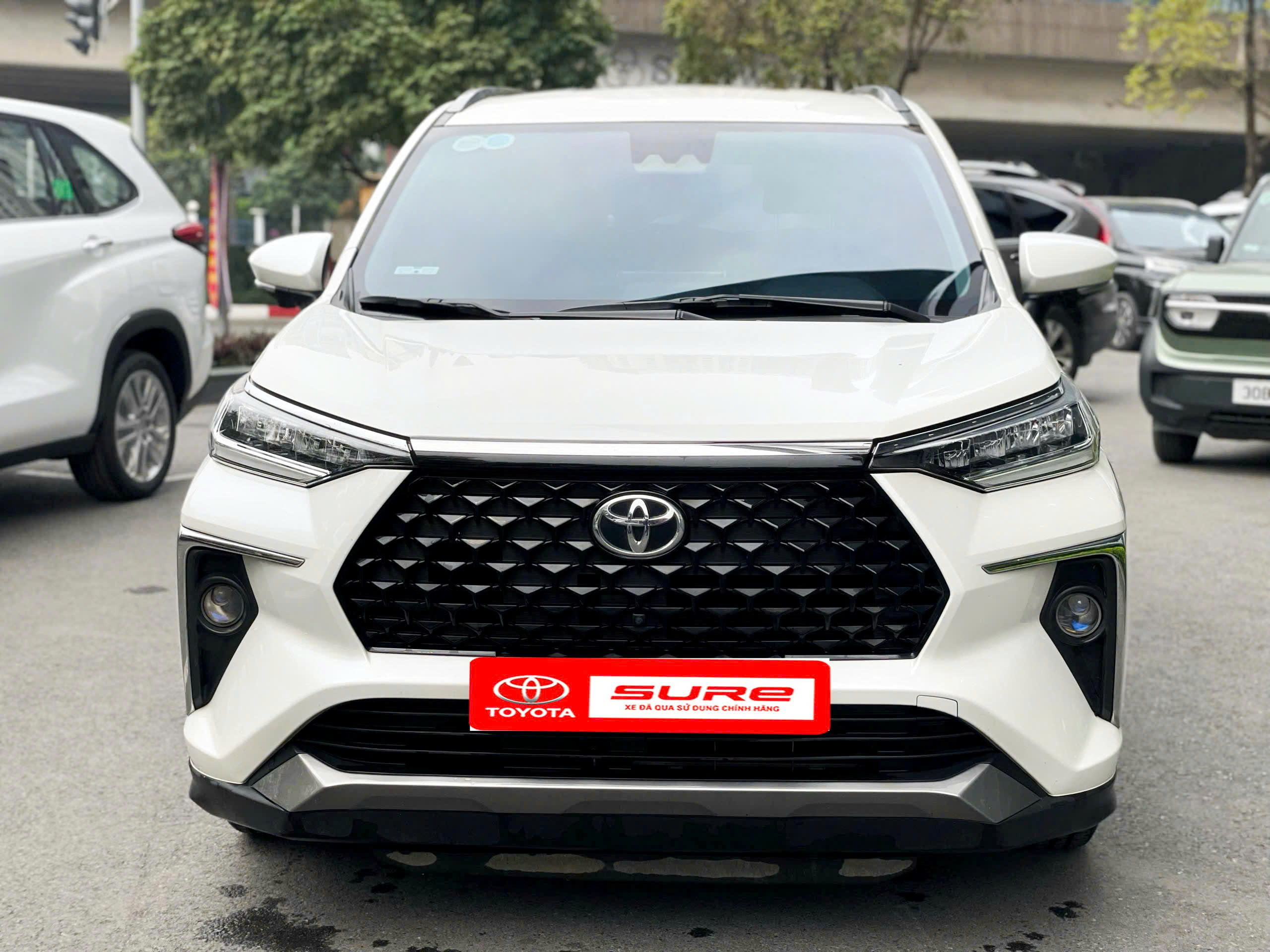 Toyota Veloz Cross Top 2025