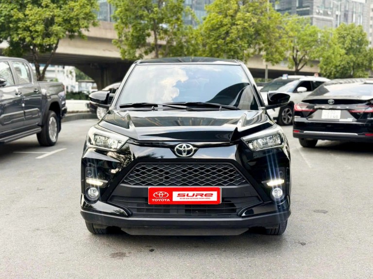TOYOTA Raize 2025